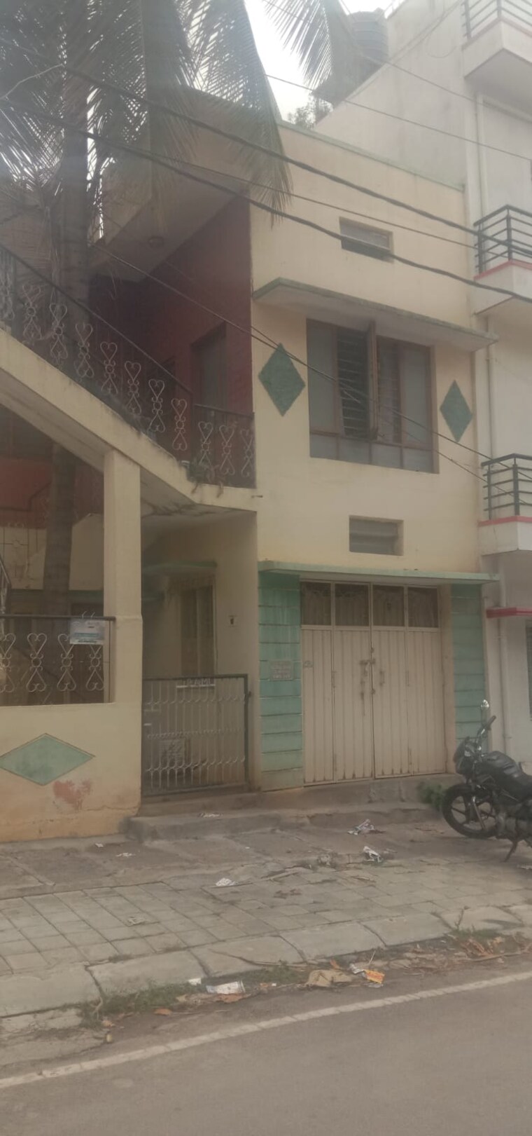 Exterior View, basaveshwara nagar 3 Bedroom 1350 Sq.Ft. Independent House In Basaveshwara Nagar Bangalore 8716785