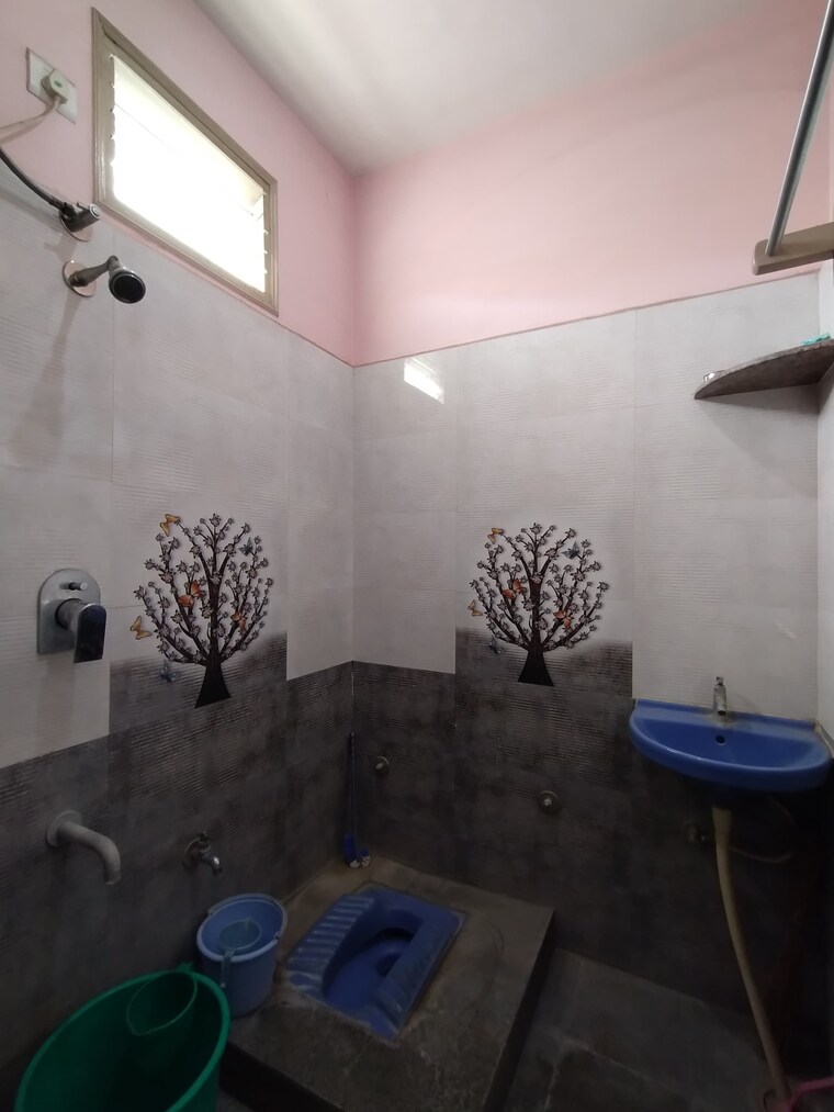 undefined, basaveshwara nagar 3 Bedroom 1350 Sq.Ft. Independent House In Basaveshwara Nagar Bangalore 8716785