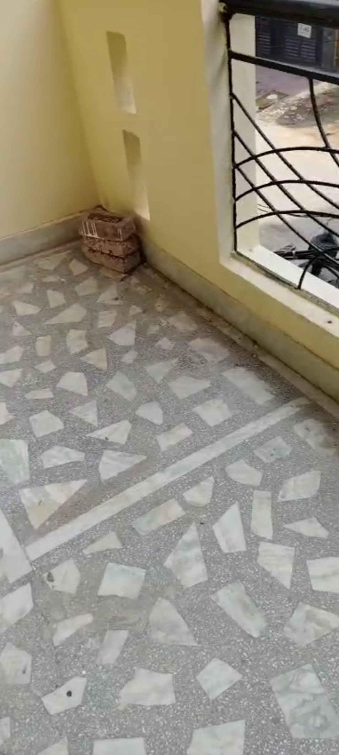 2 BHK Builder Floor For Sale in Green Fields Colony