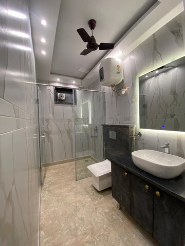 Kitchen in 4 BHK Villa at Saket – for Rent