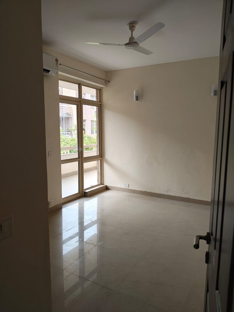 Room, unitech-woodstock-floors 4 Bedroom 4500 Sq.Ft. Builder Floor In Sector 50 Gurgaon 8716805
