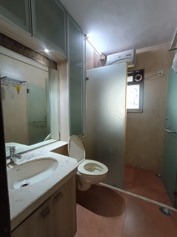 Bathroom, amrut-vani-chs 3 Bedroom 1890 Sq.Ft. Apartment In Chembur Mumbai 8716812