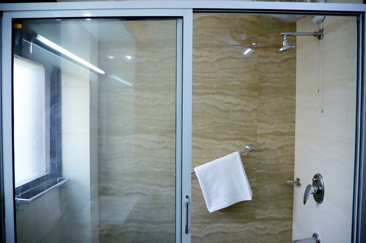 Room, saket 3 Bedroom 2300 Sq.Ft. Builder Floor In Saket Delhi 8716823