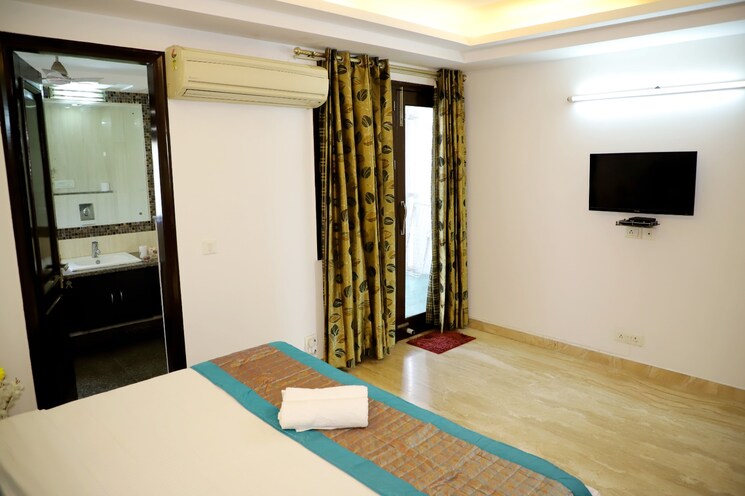 Bedroom, saket 3 Bedroom 2300 Sq.Ft. Builder Floor In Saket Delhi 8716823