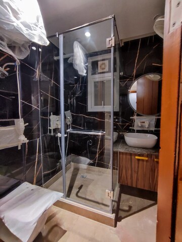 Gym in 4 BHK Builder Floor at Saket – for Sale