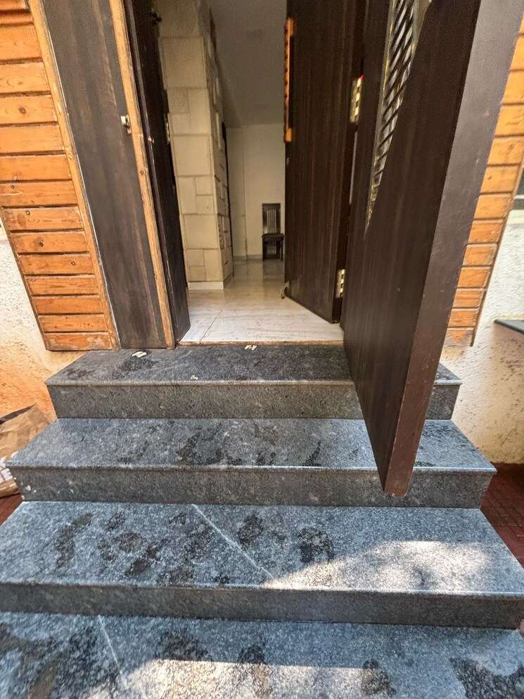 Balcony, choice-goodwill-enclave 2.5 Bedroom 1500 Sq.Ft. Apartment In Tingre Nagar Pune 8716846