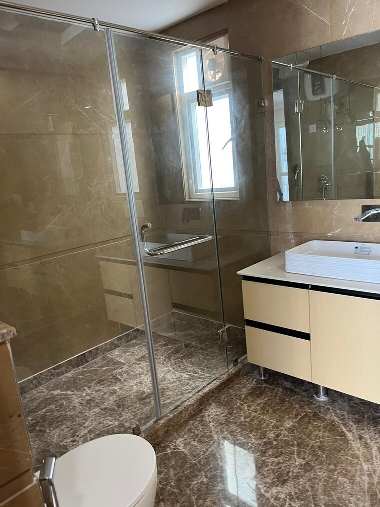 Bathroom, saket 4 Bedroom 2700 Sq.Ft. Builder Floor In Saket Delhi 8716850