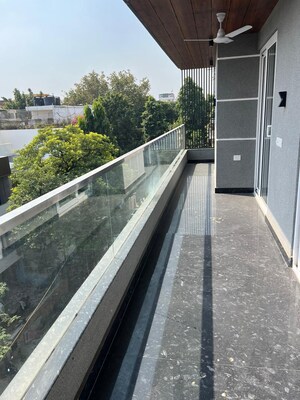 4 BHK Builder Floor For Sale in Saket