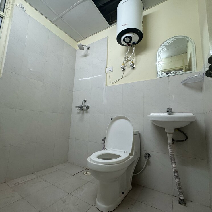 Bathroom, pyramid-fusion-homes 2 Bedroom 598 Sq.Ft. Apartment In Sector 70a Gurgaon 8716869