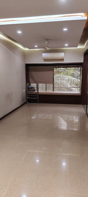 Room in 2 BHK Apartment at Oshiwara Mhada, Andheri West – for Sale