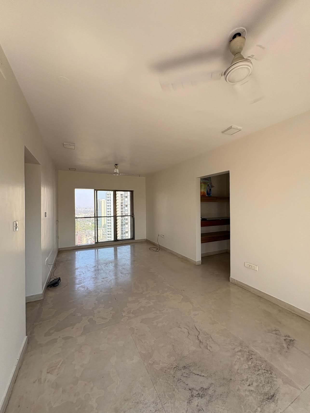 3 BHK Apartment For Rent in Lodha Luxuria