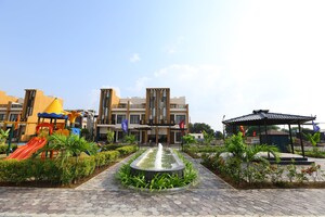 2.5 BHK Independent House – Exterior View View at Ab Bypass Road - for Sale