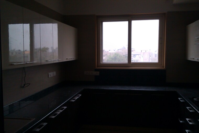 Room, jasola 4 Bedroom 3000 Sq.Ft. Builder Floor In Jasola Delhi 8716945