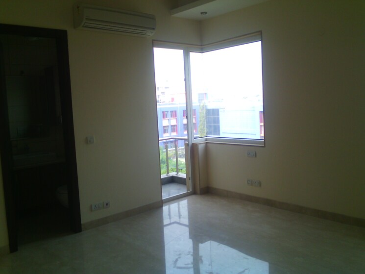Room, jasola 4 Bedroom 3000 Sq.Ft. Builder Floor In Jasola Delhi 8716945