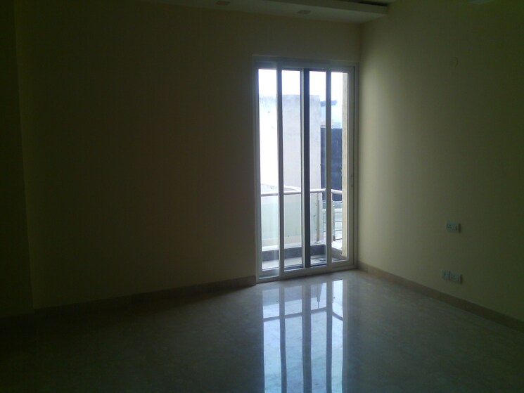 Room, jasola 4 Bedroom 3000 Sq.Ft. Builder Floor In Jasola Delhi 8716945