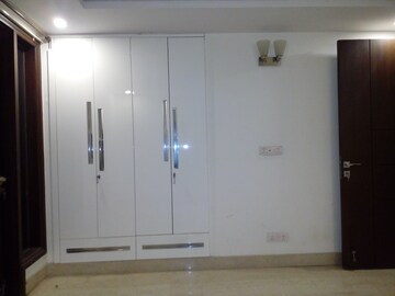 Room in 4 BHK Builder Floor at Jasola – for Sale