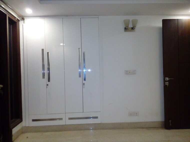 Room, jasola 4 Bedroom 2700 Sq.Ft. Builder Floor In Jasola Delhi 8716946
