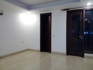 Room in 4 BHK Builder Floor at Jasola – for Sale