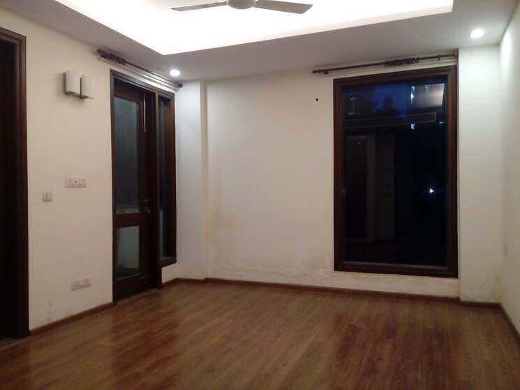 Room, jasola 4 Bedroom 2700 Sq.Ft. Builder Floor In Jasola Delhi 8716946