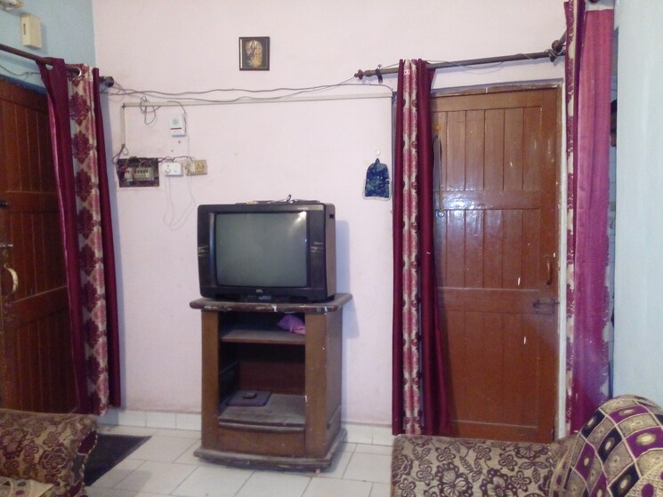 Living Room, jasola 2 Bedroom 750 Sq.Ft. Apartment In Jasola Delhi 8716953