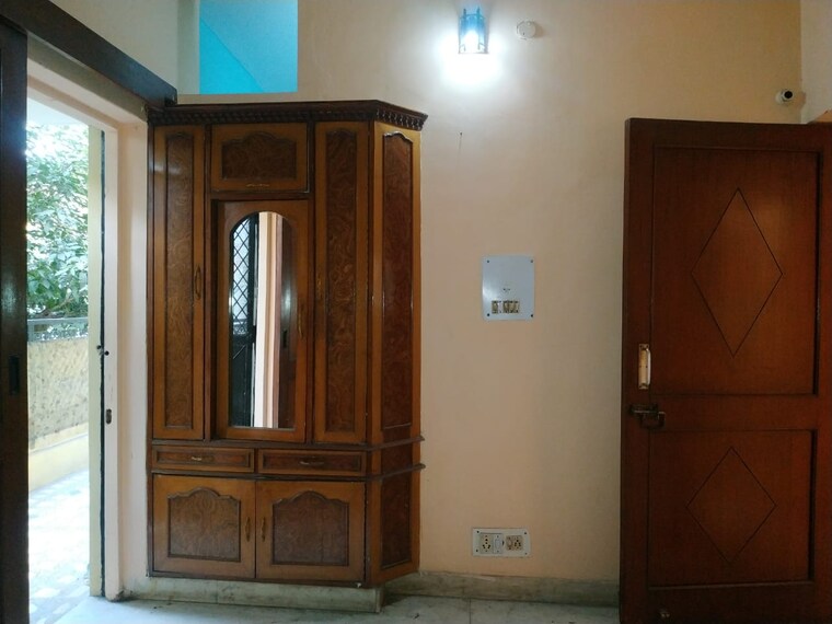 Room, jasola 2 Bedroom 758 Sq.Ft. Apartment In Jasola Delhi 8716956