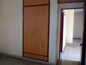 Room in 3 BHK Apartment at RWA Jasola Sector 8 SFS Flat, Jasola – for Sale