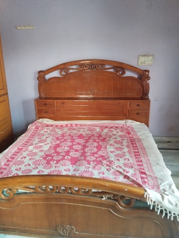 Bedroom in 1 RK Independent House at Viraj Khand – for Rent