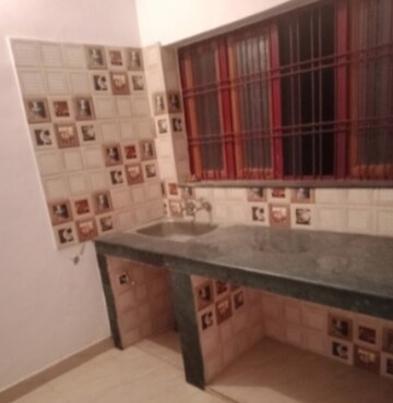 Kitchen in 1 BHK Villa at Aliganj – for Rent
