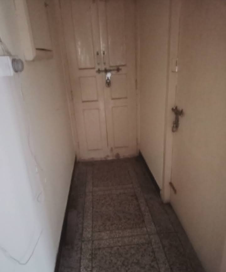 2 BHK + Pooja Room Villa For Rent in Aliganj