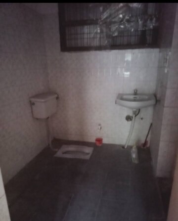 Bathroom in 2 BHK Villa at Aliganj – for Rent