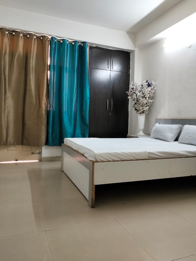 Bedroom, gardenia-gateway 3 Bedroom 1700 Sq.Ft. Apartment In Sector 75 Noida 8717007