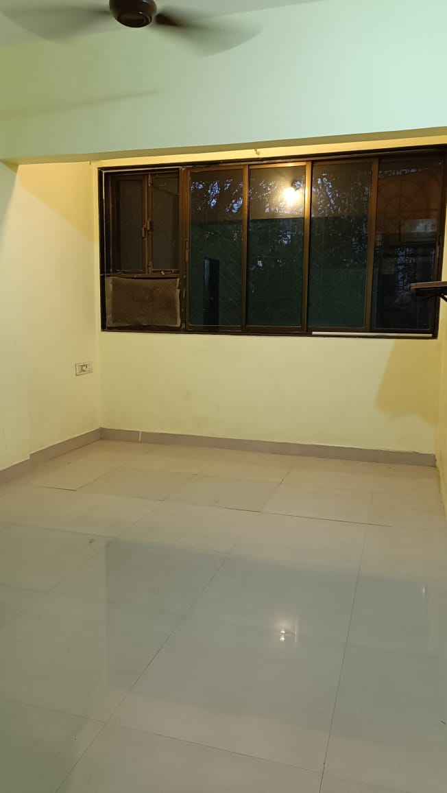 1.5 BHK + Pooja Room Apartment For Rent in Mukti Apartment Vakola 