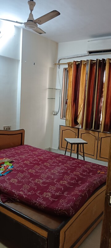 Bedroom in 1 BHK Apartment at Riddhi Garden, Malad East – for Rent