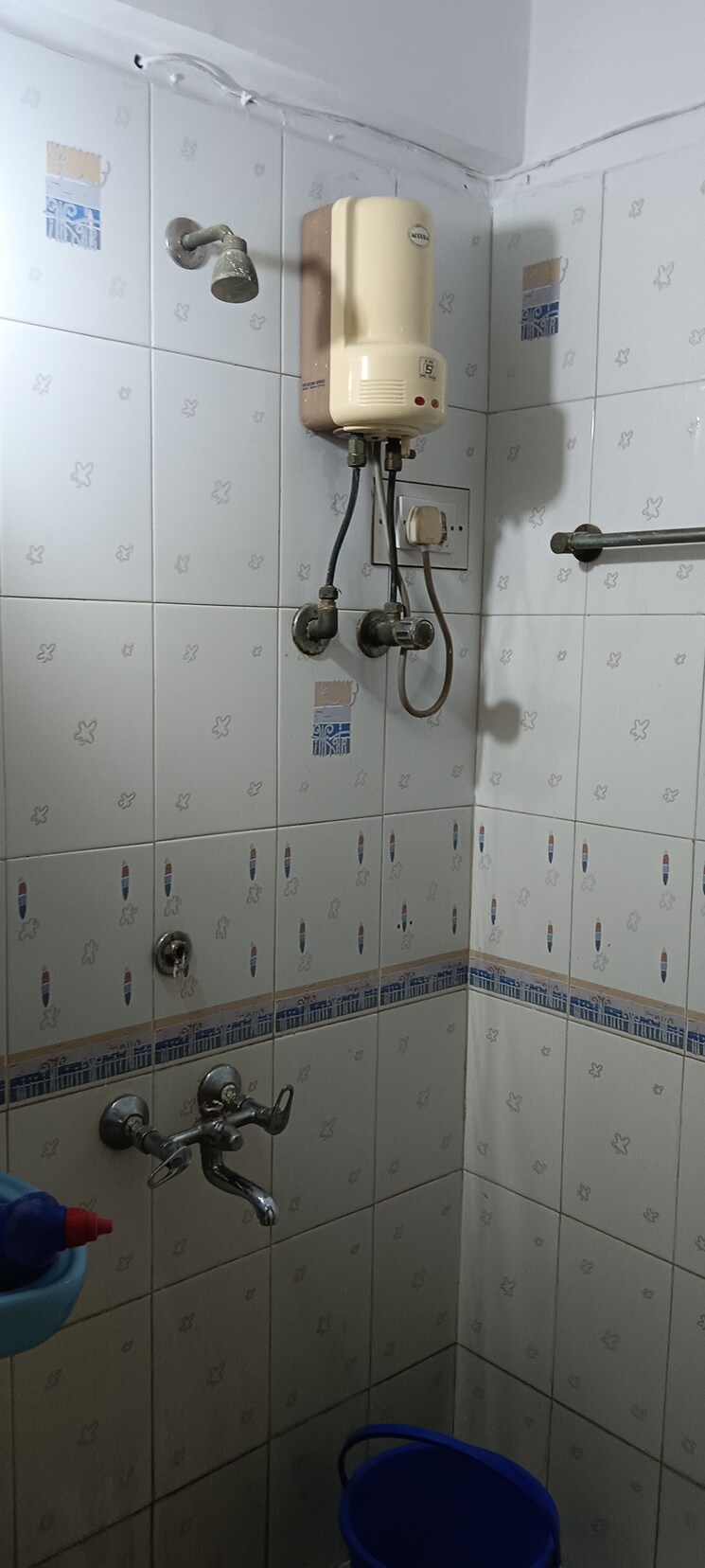 Bathroom, riddhi-garden 1 Bedroom 625 Sq.Ft. Apartment In Malad East Mumbai 8717023