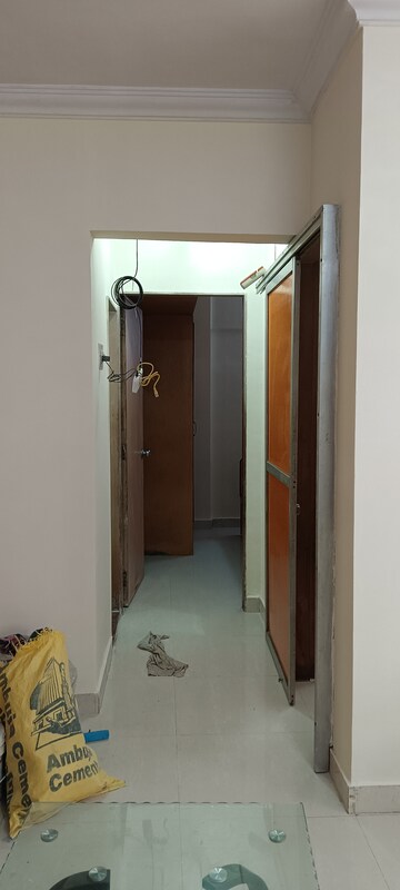 Furnished Amenities in 1 BHK Apartment at Riddhi Garden, Malad East – for Rent