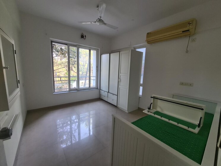 Room, darode-jog-blossom-bouleward 3 Bedroom 1800 Sq.Ft. Apartment In Koregaon Park Pune 8717025