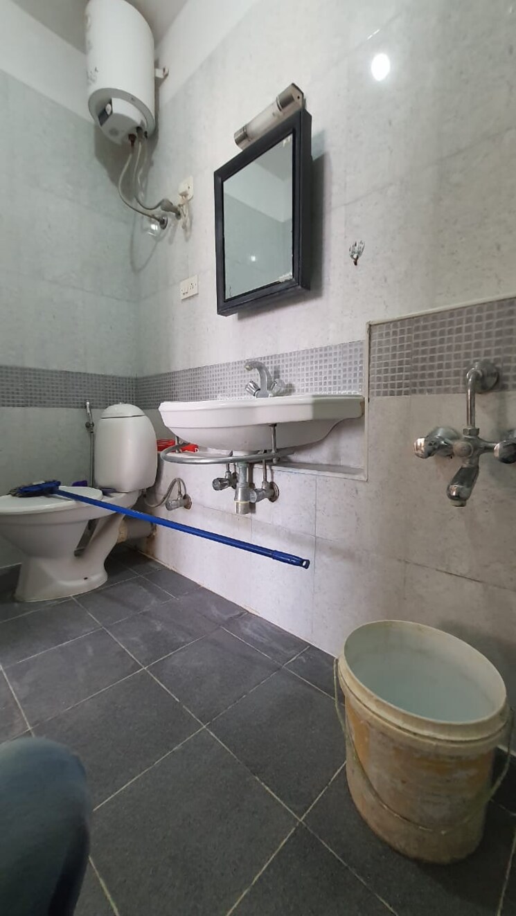Bathroom, whitefield 2 Bedroom 1280 Sq.Ft. Apartment In Whitefield Bangalore 8717063