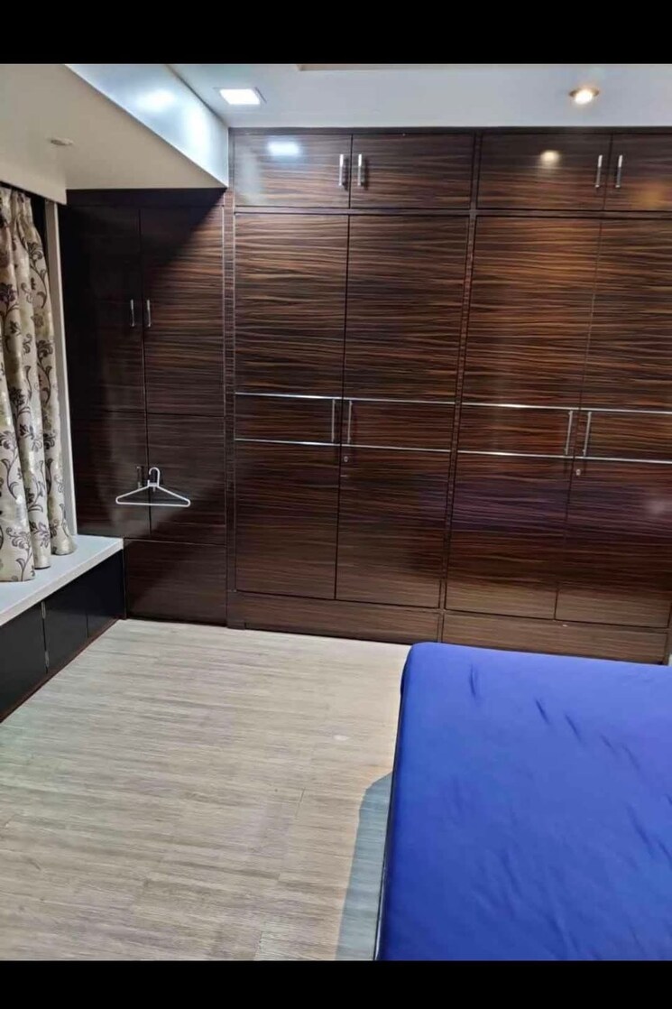Room, malad east Pg For Girls In Malad East 8717206