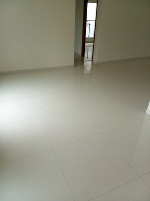 Room in 2 BHK Apartment at Goregaon West – for Sale