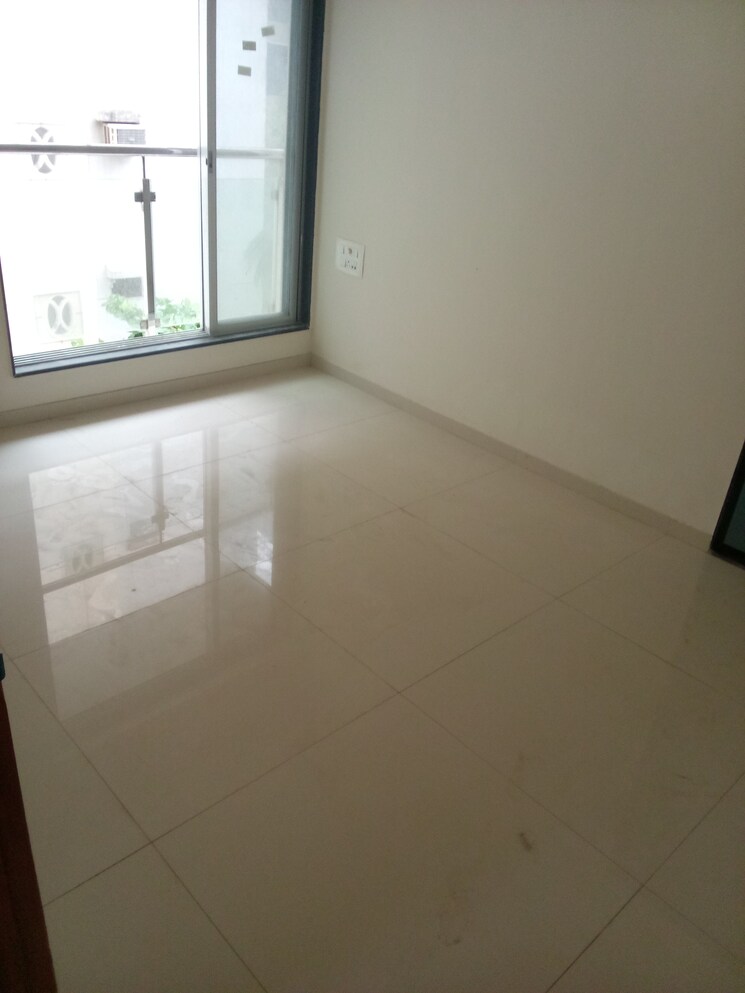 Room, goregaon west 2 Bedroom 1010 Sq.Ft. Apartment In Goregaon West Mumbai 8717229