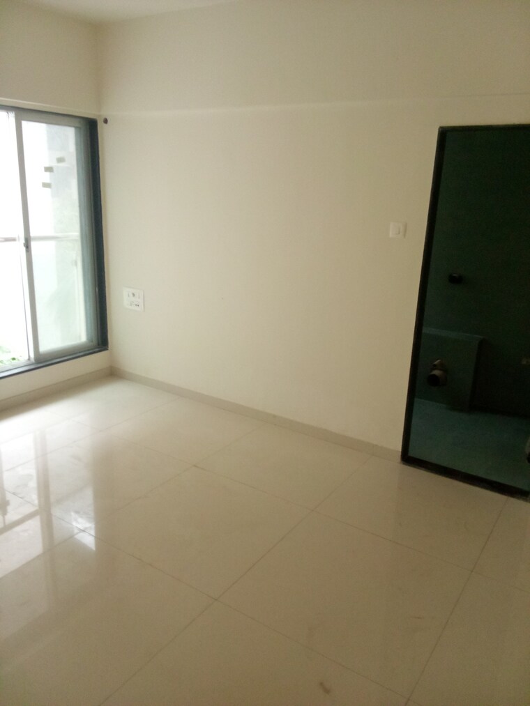 Room, goregaon west 2 Bedroom 1010 Sq.Ft. Apartment In Goregaon West Mumbai 8717229