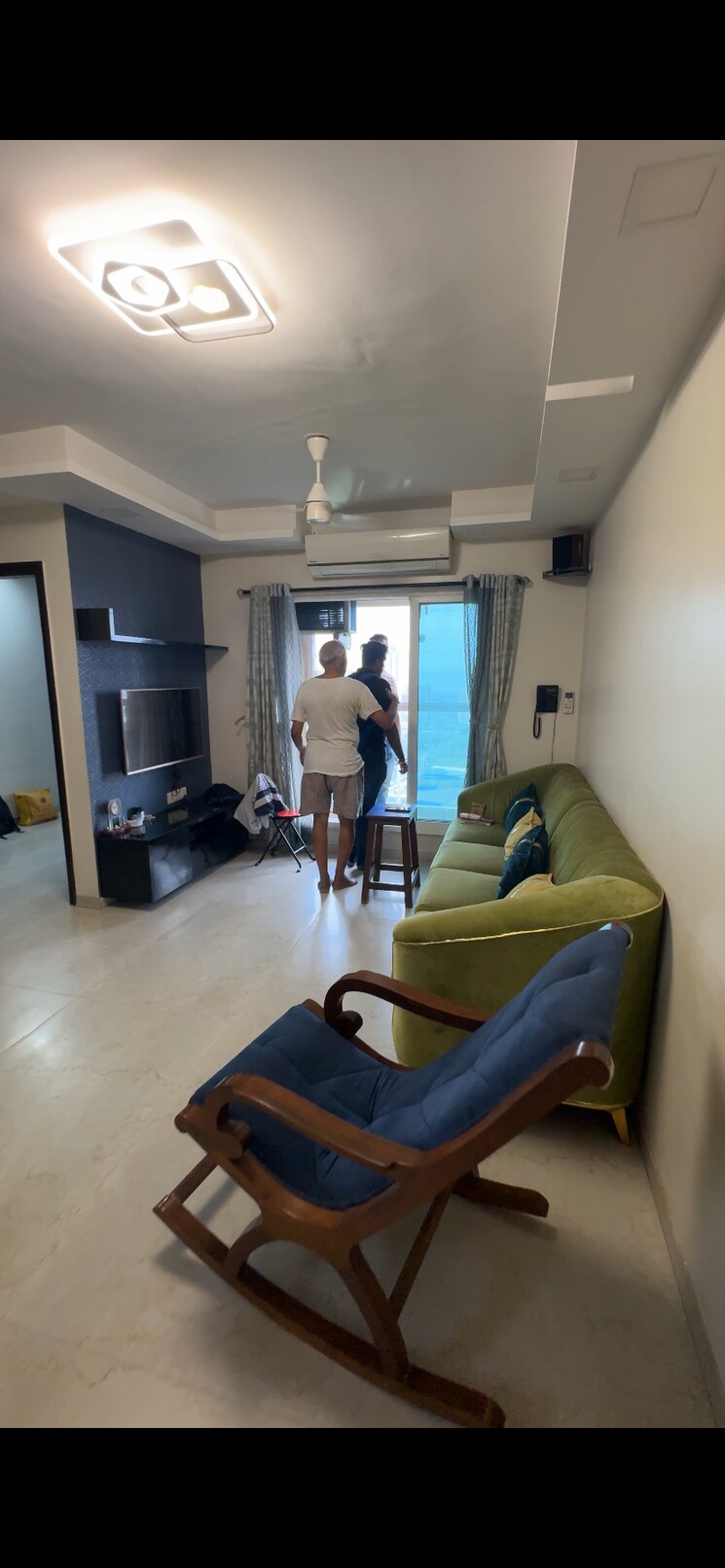 Living Room, dosti-west-county-phase-2-dosti-cedar 1.5 Bedroom 565 Sq.Ft. Apartment In Balkum Pada Thane 8717224