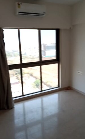 Room in 2 BHK Apartment at Platinum Prive, Andheri West – for Sale