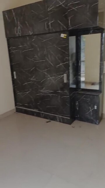 Room in 3 BHK Apartment at Auric City Homes, Sector 82 – for Sale