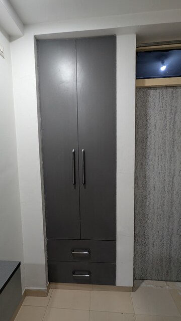 Room in 3 BHK Apartment at Auric City Homes, Sector 82 – for Sale