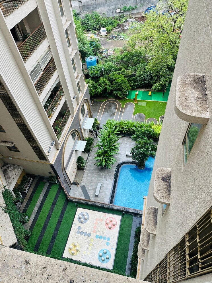 Balcony, godrej-rks 2 Bedroom 600 Sq.Ft. Apartment In Chembur Mumbai 8717262