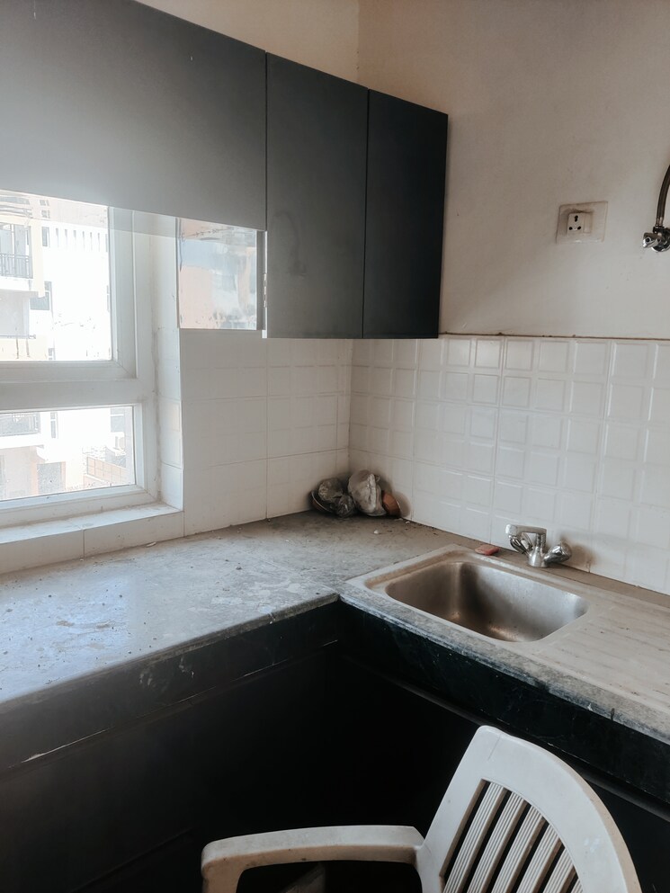 Kitchen, bptp-park-elite-floor-ii 4 Bedroom 300 Sq.Yd. Apartment In Sector 75 Faridabad 8717276