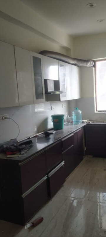 Kitchen in 3 BHK Builder Floor at Sector 45 – for Rent