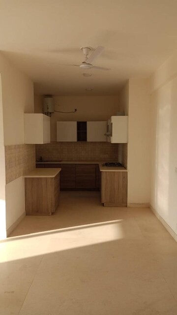 Kitchen in 3 BHK Builder Floor at BPTP Amstoria, Sector 102 – for Rent