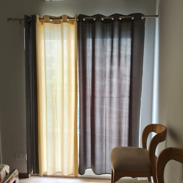 Bedroom in 3.5 BHK Apartment at Central Park Flower Valley Aqua Front Towers, Sohna Sector 33 – for Rent